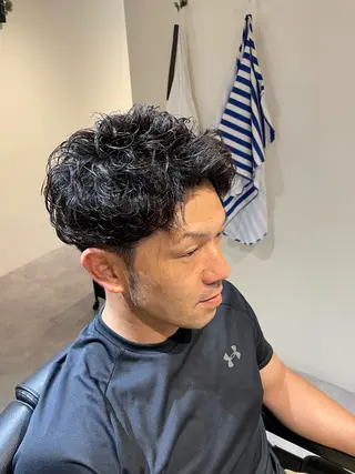 ショート 下山 けいんのヘアスタイル