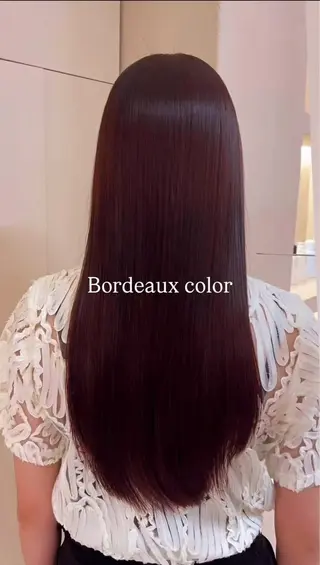 ロング 西田 百音のヘアスタイル