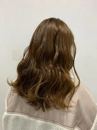 ロング カラー 脱白髪染め美容師 竹内涼乃のヘアスタイル