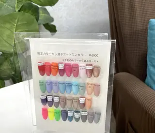 ネイル イワサキ のネイルデザイン