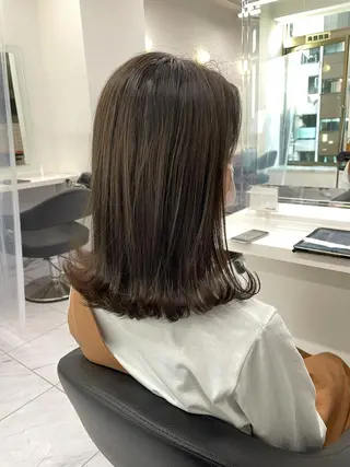 セミロング 【丁寧なカウンセリ ング】MIHOのヘアスタイル