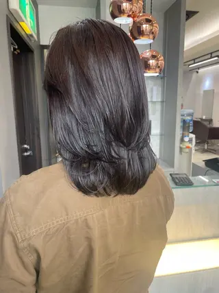 ミディアム AIRI layer cut hairのヘアスタイル