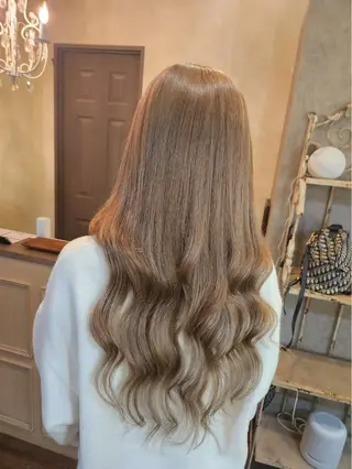 ロング カラー ヘアアレンジ MagicMush ✴︎シールエクステのヘアスタイル