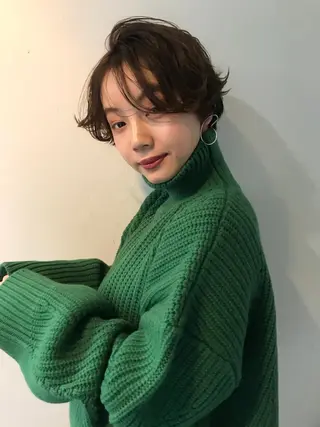 ショート 💓パーマ，💗 レイヤーカットのヘアスタイル