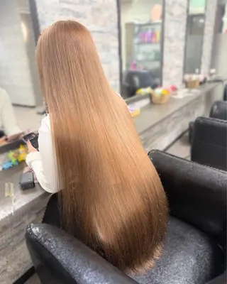 ロング ハイトーンエクステ 🎩カズキ🎩のヘアスタイル