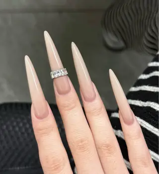 ネイル Green Nail 💚Gのネイルデザイン