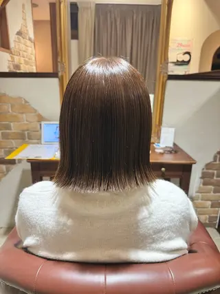 ミディアム 安中 莉椰のヘアスタイル