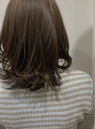 ミディアム REONA🪽✨薬院 レイヤーカット🫧のヘアスタイル