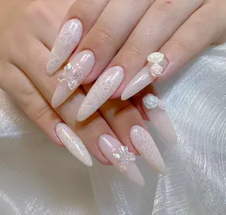 ネイル Hana Bloom Nail 渋谷道玄坂のネイルデザイン