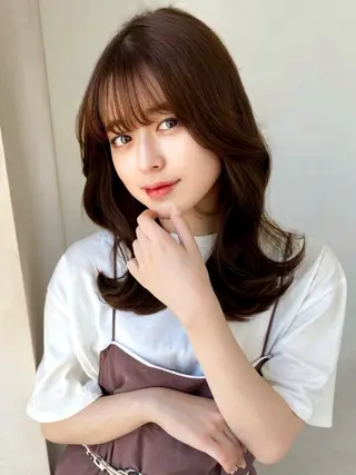 ミディアム 似合わせレイヤー モテカラー🤍三科のヘアスタイル