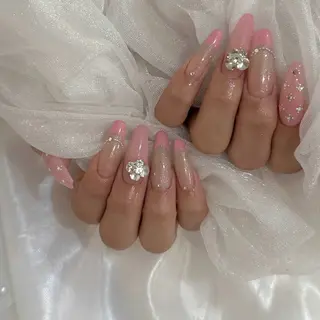 ネイル sara : salon ELVIのネイルデザイン