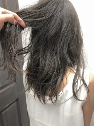 ロング カラー 🇺🇸龍ヶ崎ブリ ーチカラー🌴政野のヘアスタイル