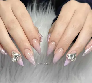 ネイル HIN NAILのネイルデザイン