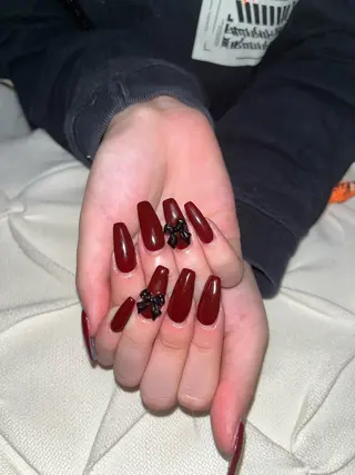 ネイル nail.salon .Reversalのネイルデザイン