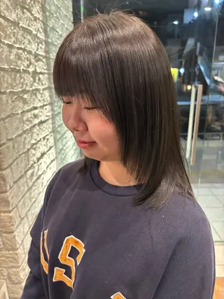 ミディアム カラー Suzu🪽 大宮美容室のヘアスタイル
