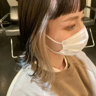 ミディアム カラー スダユーヤ 💫推しカラーウルフのヘアスタイル