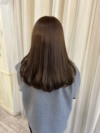 ロング 金城 麗華のヘアスタイル