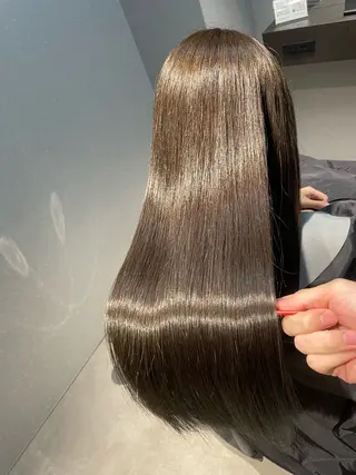 ロング カラー 美髪縮毛矯正メーカー 認定【山田カナト】のヘアスタイル
