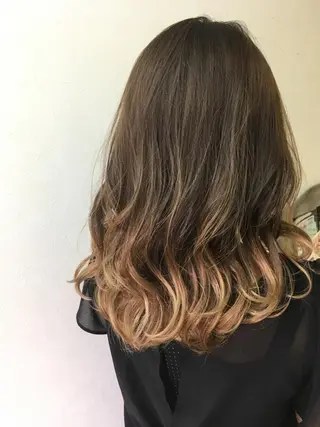 セミロング ロング カラー 髪質改善 中川 翔のヘアスタイル