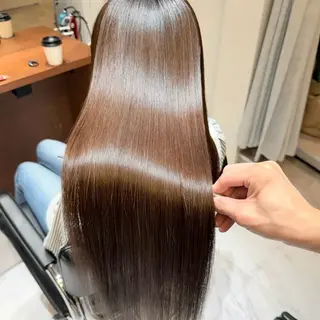 ロング 川邉 莉子のヘアスタイル