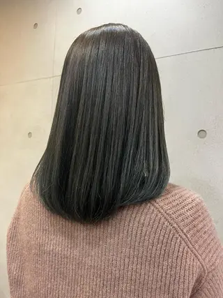 ミディアム おせ ちさとのヘアスタイル
