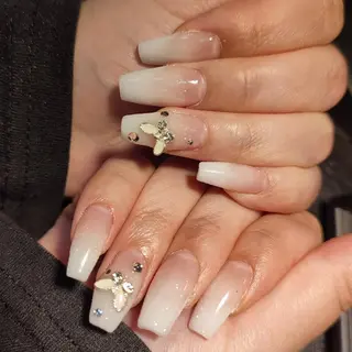 ネイル RUNWAY 　　のネイルデザイン