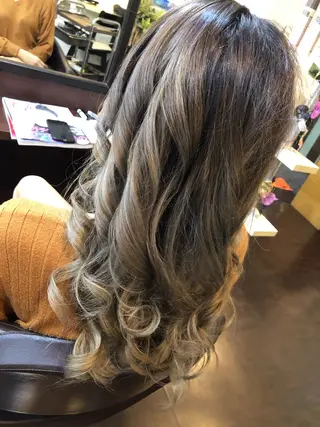 ミディアム zina浦和店✊🏻 西口5分🐤スズキのヘアスタイル