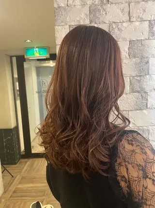 ミディアム カラー ヘアアレンジ 髪質改善✨ 小田拓弥のヘアスタイル