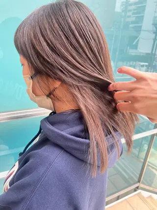 ロング カラー パーマ ヘアアレンジ メンズ キッズ ネイル マツエク・マツパ アイブロウ 久木原 ゆりのヘアスタイル