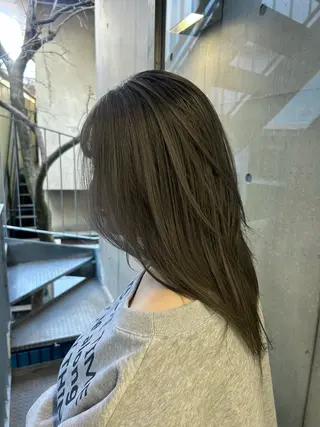 セミロング カラー suzuno / 原宿のヘアスタイル
