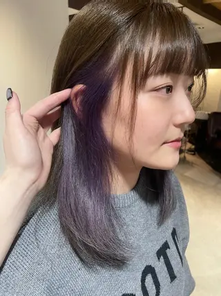 セミロング ブリーチ🌟レイヤー 縮毛矯正/青木華音のヘアスタイル