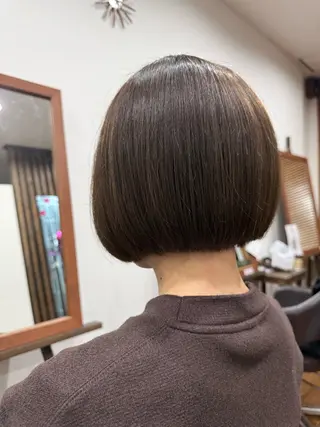 ショート 荒井 すずのヘアスタイル