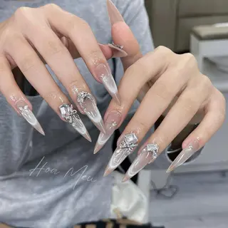 ネイル Dyo Nail_Royalのネイルデザイン