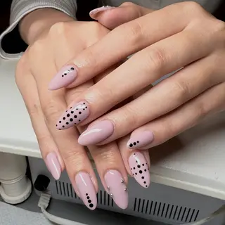 ネイル Lily Nailのネイルデザイン