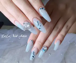 ネイル LU LU NailSalonのネイルデザイン