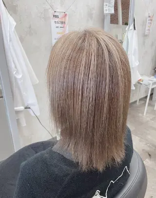 セミロング カラー 古橋 瑞希のヘアスタイル