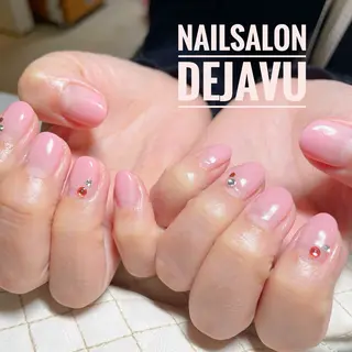 ネイル Nailsalon Dejavuのネイルデザイン