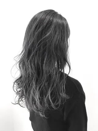 ロング カラー ヘアアレンジ 井坂 弘人のヘアスタイル
