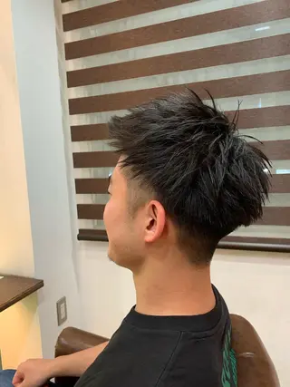 ショート メンズ カット特化美容師 齋藤桐のヘアスタイル