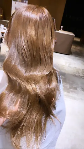 カラー 顔まわりの神様✨ 透明感カラー藤嶋秀幸のヘアスタイル