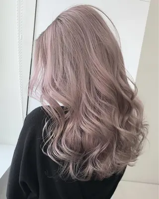 ロング 佐藤 まいらのヘアスタイル
