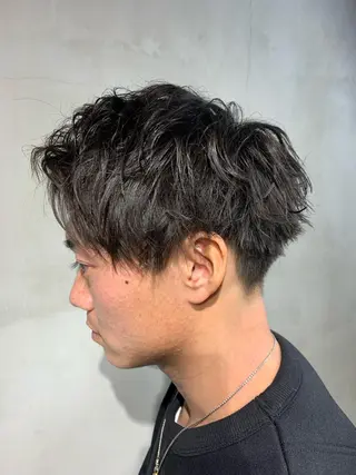 ショート メンズパーマ 工藤勇也のヘアスタイル