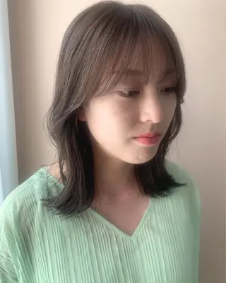 セミロング カラー hubhair レイヤー/透明感のヘアスタイル