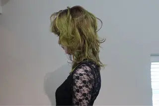 セミロング カラー ヘアアレンジ OPUSダブルカラー ケアブリーチのヘアスタイル