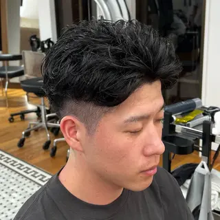 ショート メンズ メンズカット✂️ スキンフェード伊藤陸のヘアスタイル