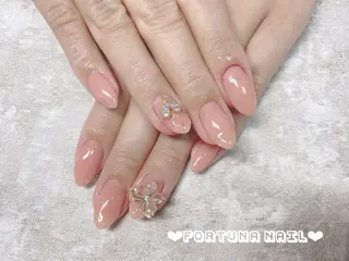 ネイル Nail •Head スパFortunaのネイルデザイン