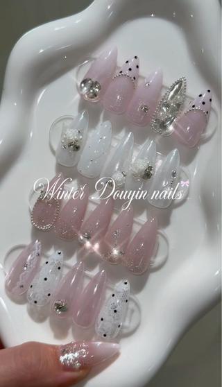 ネイル MUA aoiのネイルデザイン