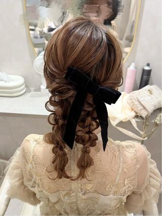 ヘアアレンジ セットサロンCURE 🩵あんみのマツエク・マツパデザイン