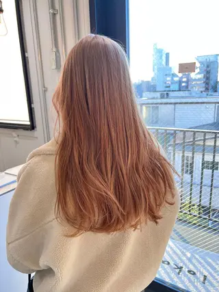 ロング カラー 松坂 真衣のヘアスタイル