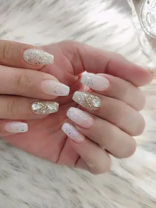 ネイル RUNWAY のネイルデザイン